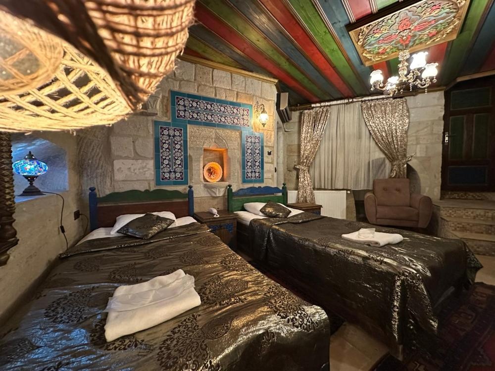 Room image 3