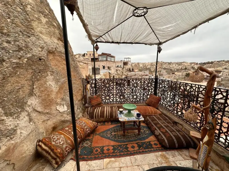 Deluxe King Suite